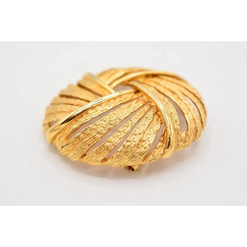 Art Vintage Round Pin Brooch Brushed Textured Gold Signed Chunky 1950s Bin4